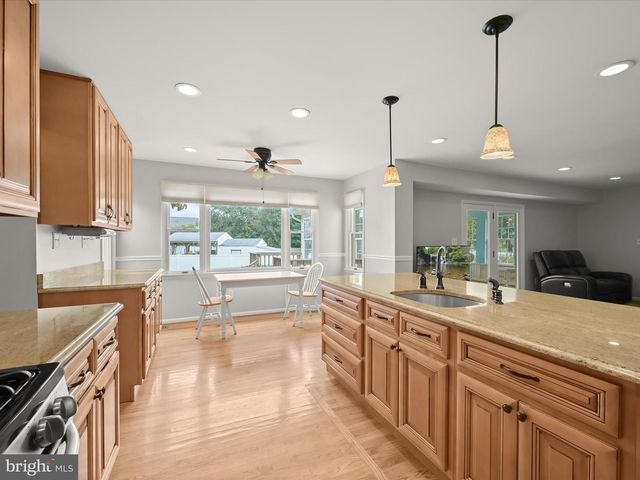 7911 RED GLOBE CT, Severn, MD 21144