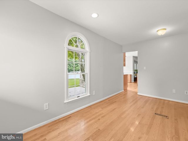 7911 RED GLOBE CT, Severn, MD 21144