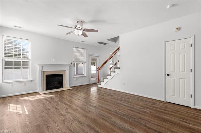 219 Tracy DR, Suffolk, VA 23434