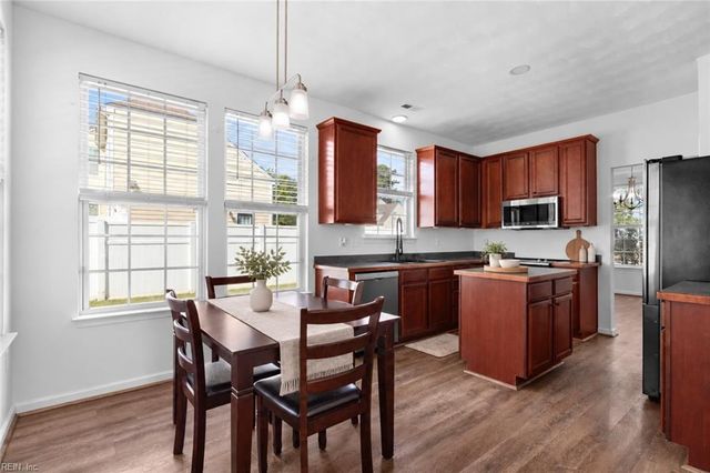 219 Tracy DR, Suffolk, VA 23434