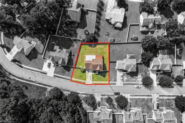 219 Tracy DR, Suffolk, VA 23434