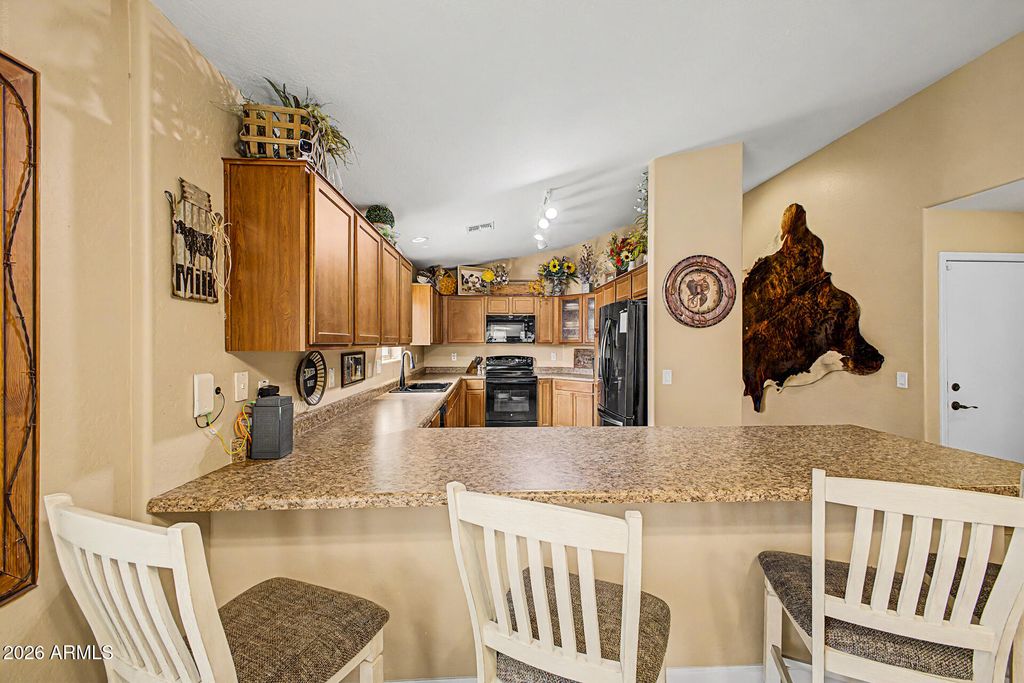 21657 W HILTON Avenue, Buckeye, AZ 85326 — photo 4