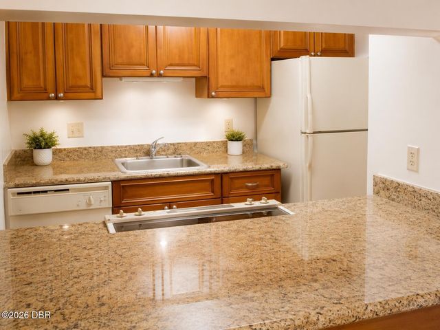 1401 S Palmetto Ave Apt 215, Daytona Beach, FL 32114