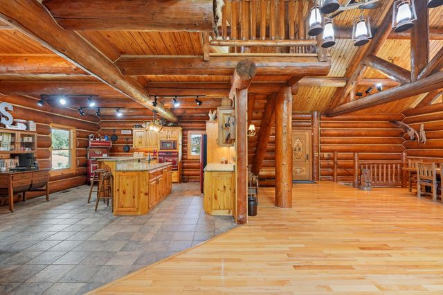 2024 Dogwood Tree Road, Reeds Spring, MO 65737