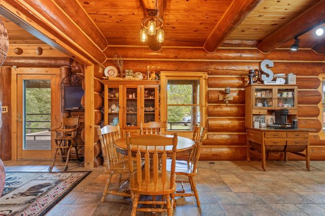 2024 Dogwood Tree Road, Reeds Spring, MO 65737