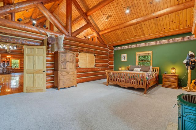 2024 Dogwood Tree Road, Reeds Spring, MO 65737