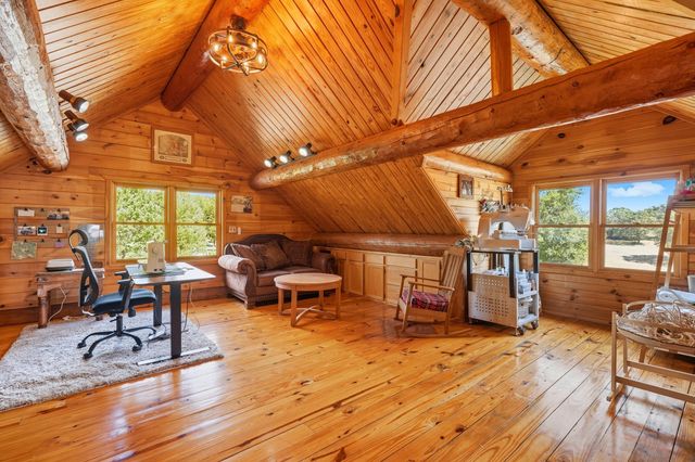 2024 Dogwood Tree Road, Reeds Spring, MO 65737