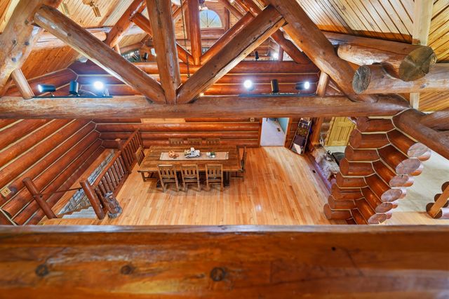 2024 Dogwood Tree Road, Reeds Spring, MO 65737