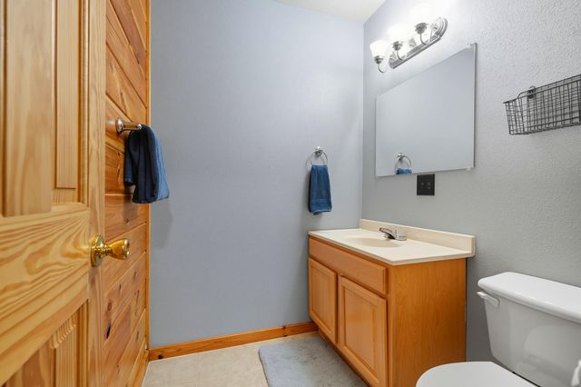 2024 Dogwood Tree Road, Reeds Spring, MO 65737