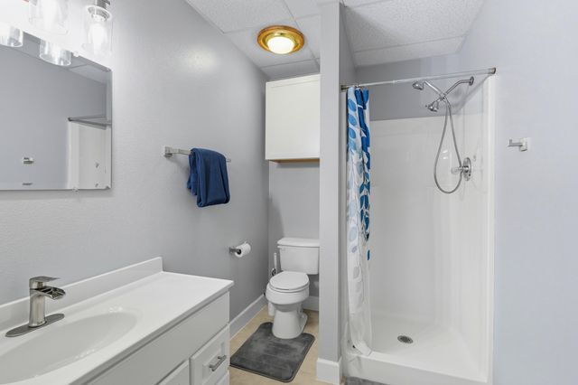 2024 Dogwood Tree Road, Reeds Spring, MO 65737