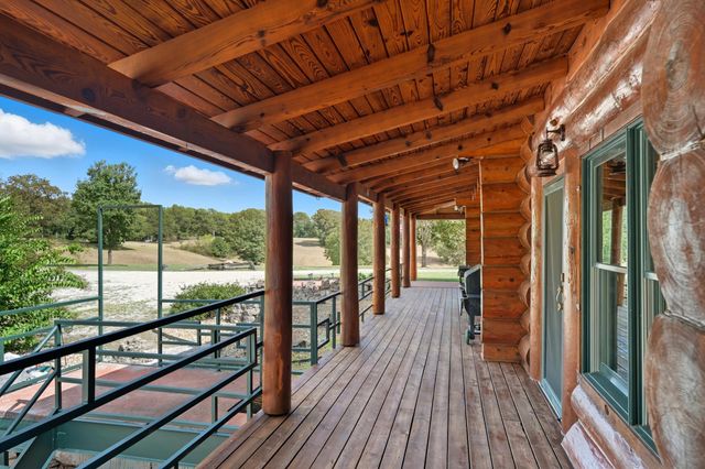 2024 Dogwood Tree Road, Reeds Spring, MO 65737