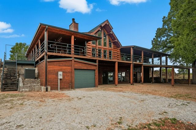 2024 Dogwood Tree Road, Reeds Spring, MO 65737