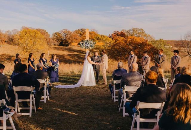 2024 Dogwood Tree Road, Reeds Spring, MO 65737