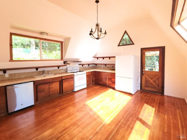 8080 Surprise Valley Rd, Comptche, CA 95427