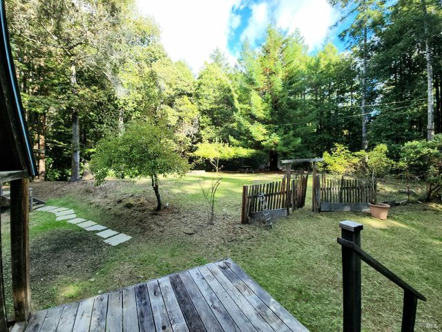 8080 Surprise Valley Rd, Comptche, CA 95427