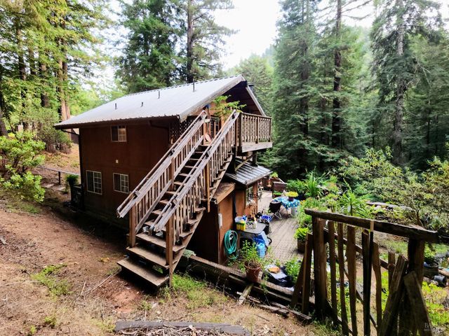 8080 Surprise Valley Rd, Comptche, CA 95427