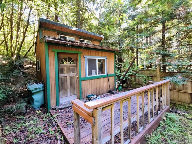 8080 Surprise Valley Rd, Comptche, CA 95427