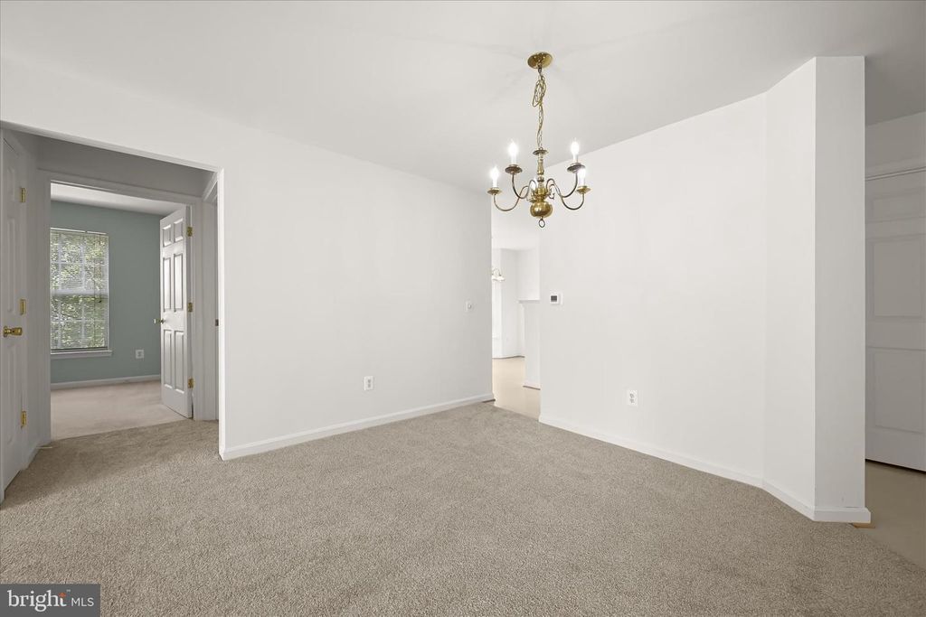 Image 10 of property listing at 1974 SCOTTS CROSSING WAY #102, Annapolis, MD 21401