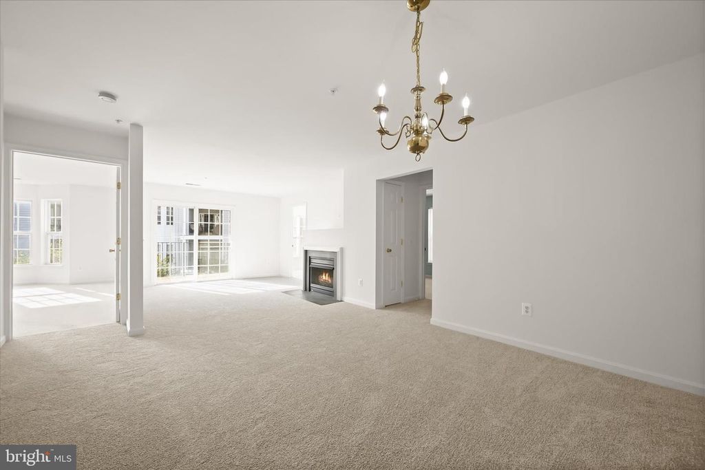 Image 13 of property listing at 1974 SCOTTS CROSSING WAY #102, Annapolis, MD 21401