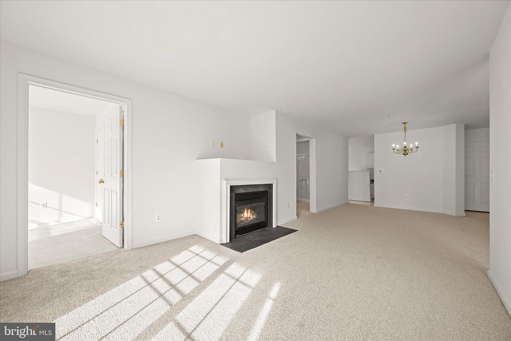 Image 14 of property listing at 1974 SCOTTS CROSSING WAY #102, Annapolis, MD 21401