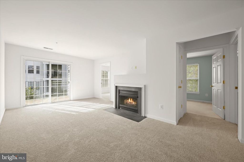 Image 16 of property listing at 1974 SCOTTS CROSSING WAY #102, Annapolis, MD 21401