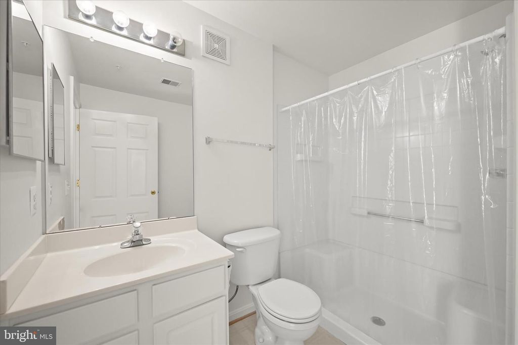 Image 35 of property listing at 1974 SCOTTS CROSSING WAY #102, Annapolis, MD 21401