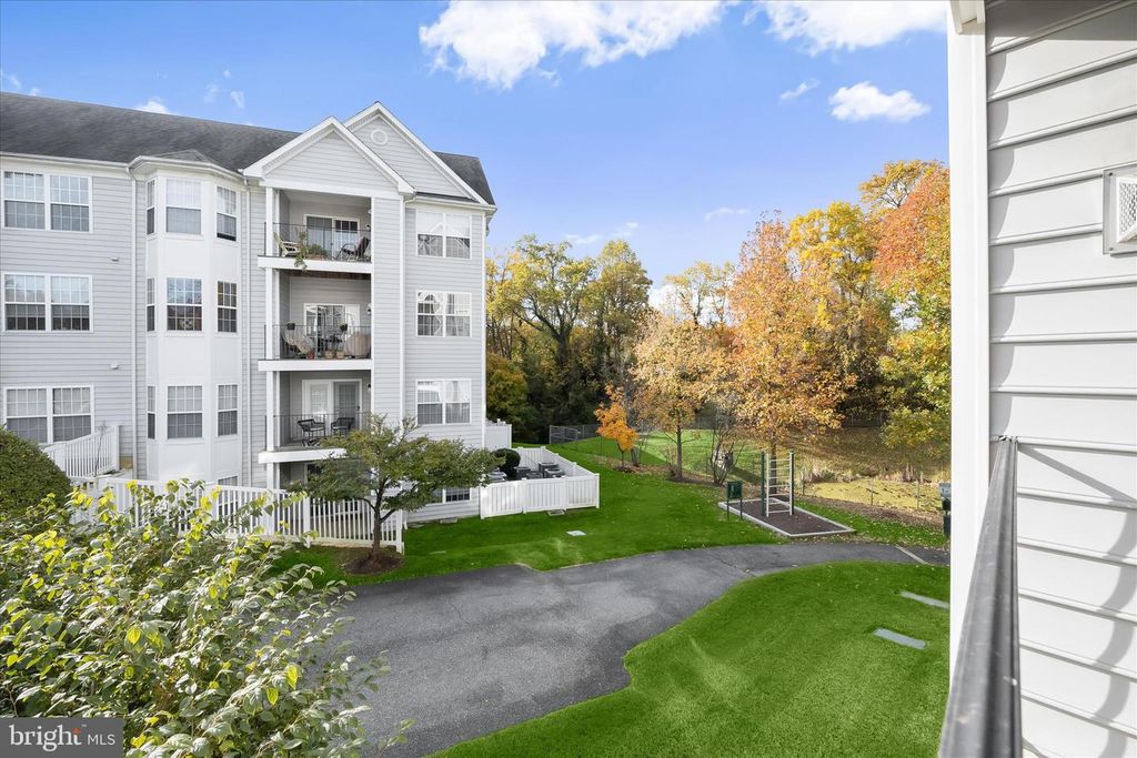 Image 43 of property listing at 1974 SCOTTS CROSSING WAY #102, Annapolis, MD 21401