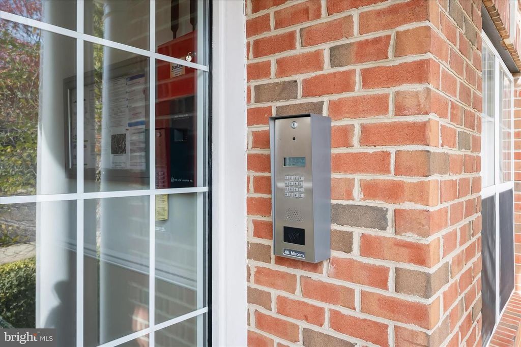 Image 45 of property listing at 1974 SCOTTS CROSSING WAY #102, Annapolis, MD 21401