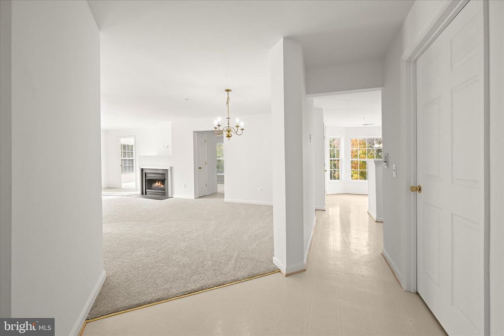 Image 8 of property listing at 1974 SCOTTS CROSSING WAY #102, Annapolis, MD 21401