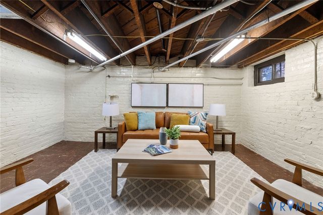 3502 Hanover Ave, Richmond, VA 23221