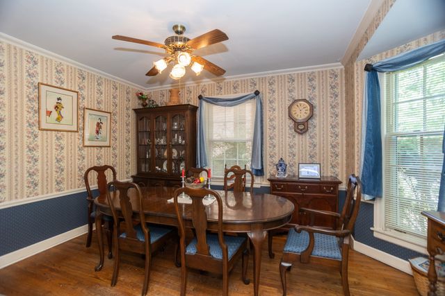 2701 W Fitch Avenue, Chicago, IL 60645