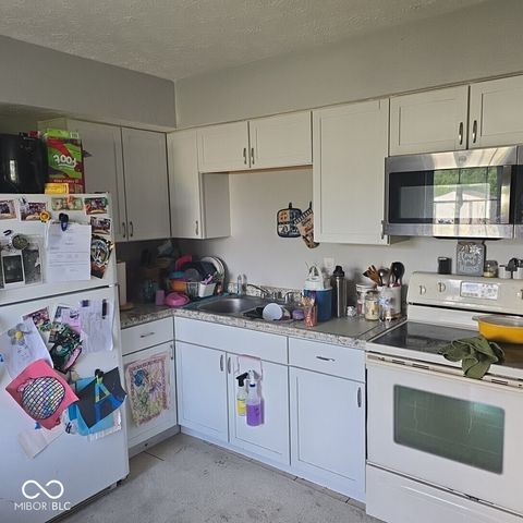 9435 9437 Huggin Hollow Road, Martinsville, IN 46151