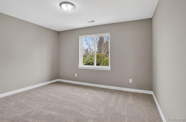 16545 Savor Lane 28, Clinton Township, MI 48035