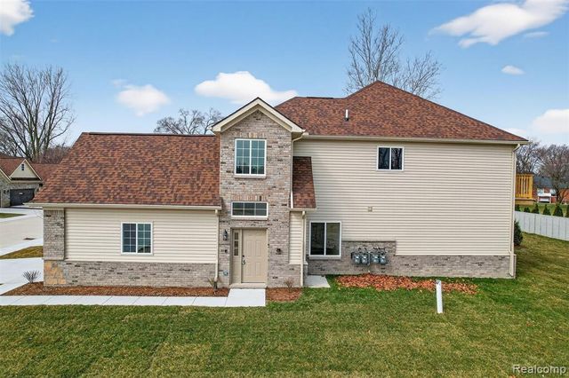 16545 Savor Lane 28, Clinton Township, MI 48035