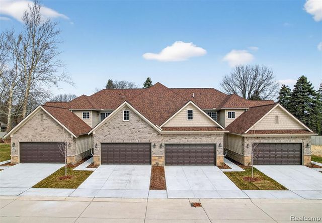 16545 Savor Lane 28, Clinton Township, MI 48035