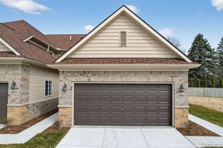 16545 Savor Lane 28, Clinton Township, MI 48035