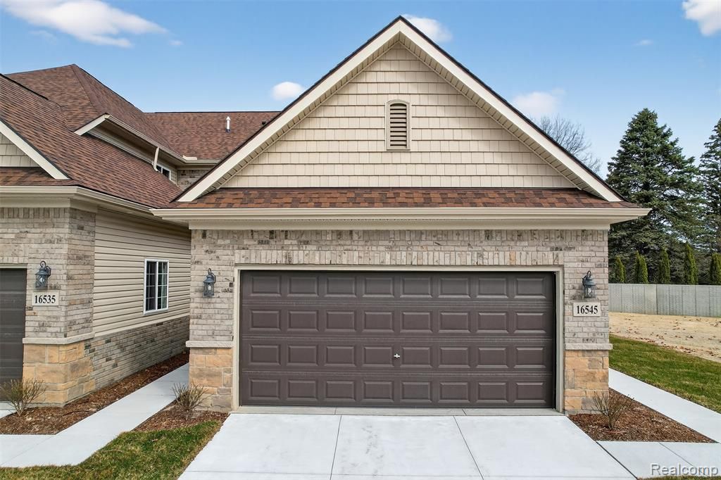 16545 Savor Lane 28, Clinton Township, MI 48035