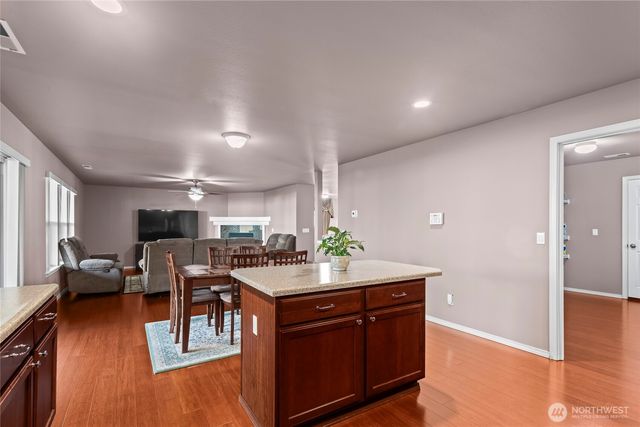 13272 SE 227th Place, Kent, WA 98042