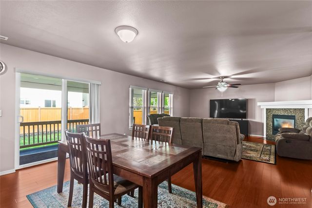 13272 SE 227th Place, Kent, WA 98042