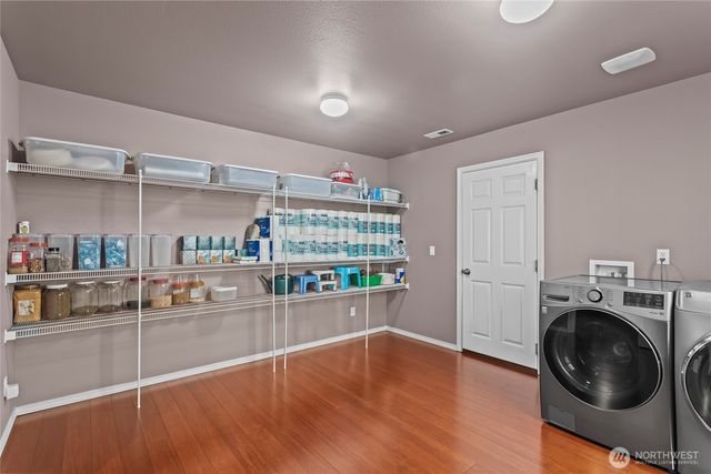 13272 SE 227th Place, Kent, WA 98042