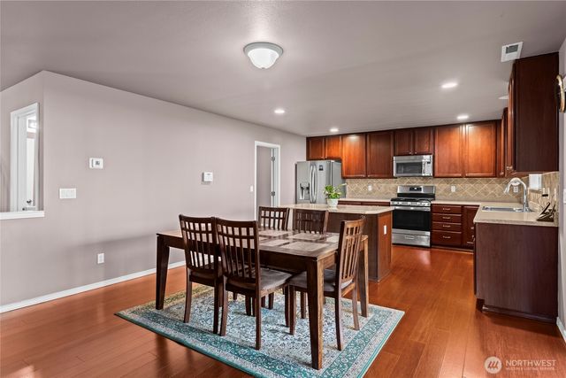 13272 SE 227th Place, Kent, WA 98042