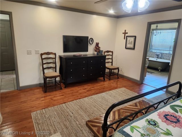 315 Pr 3393, Clarksville, AR 72830