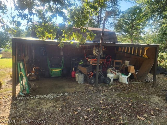 315 Pr 3393, Clarksville, AR 72830