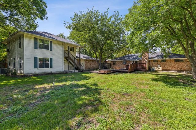 412 Spinner Road, Desoto, TX 75115