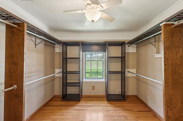 412 Spinner Road, Desoto, TX 75115