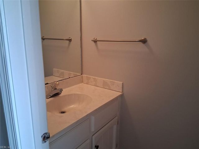 340 Worthington SQ, Portsmouth, VA 23704