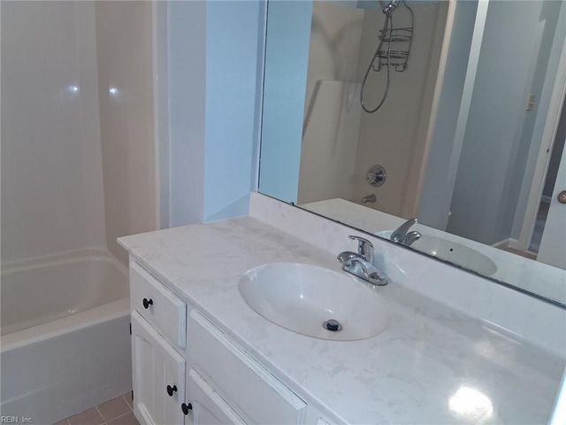 340 Worthington SQ, Portsmouth, VA 23704