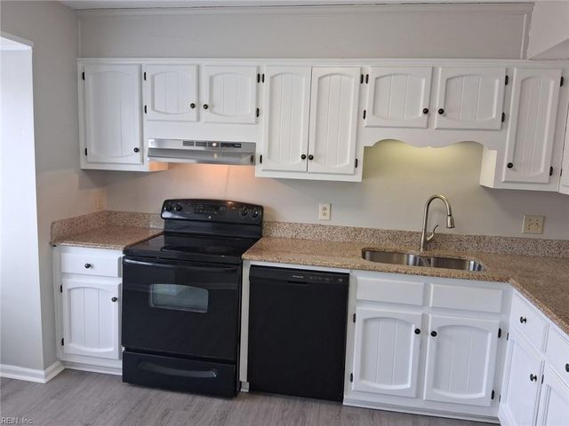 340 Worthington SQ, Portsmouth, VA 23704