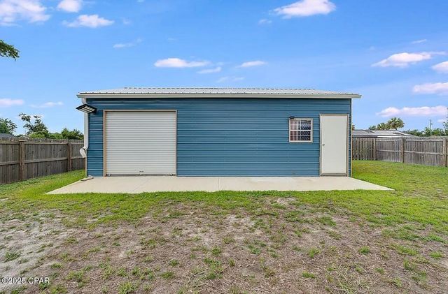 1220 Mississippi Avenue, Lynn Haven, FL 32444