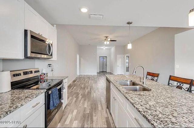 1220 Mississippi Avenue, Lynn Haven, FL 32444